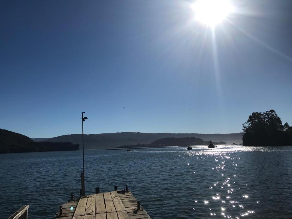 Hostel Isla Del Rey Valdivia Exterior photo